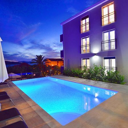 Apartments Villa Coratina Trogir Luaran gambar