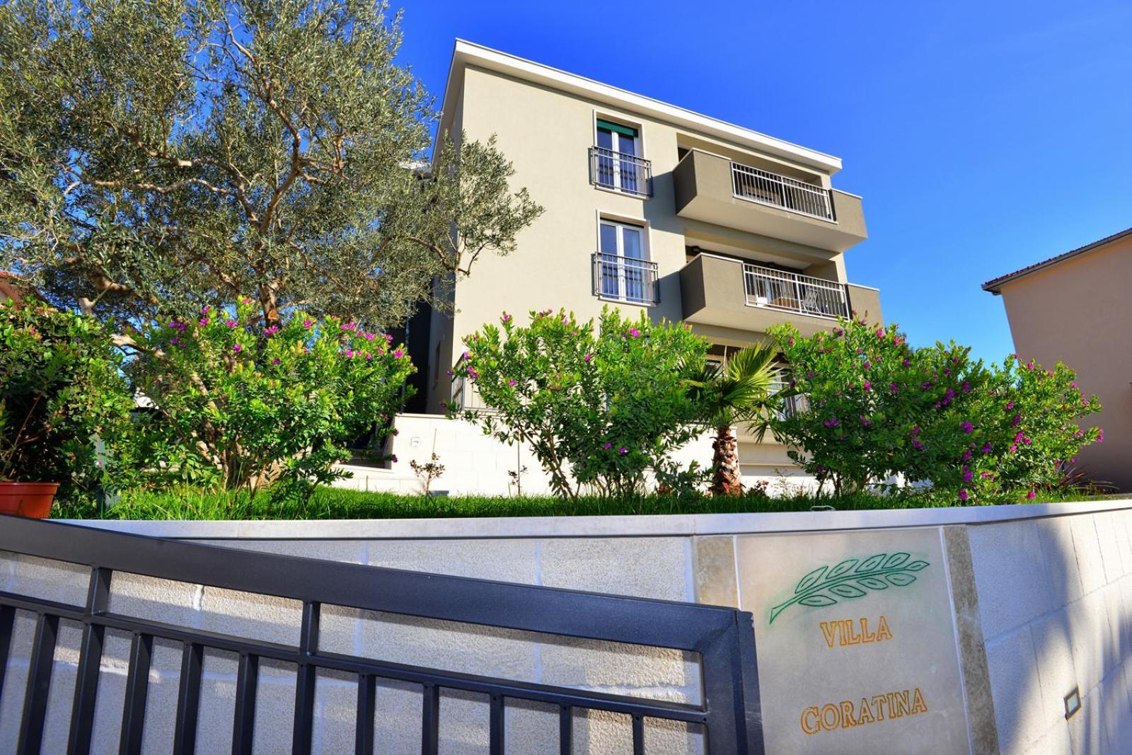 Apartments Villa Coratina Trogir Luaran gambar