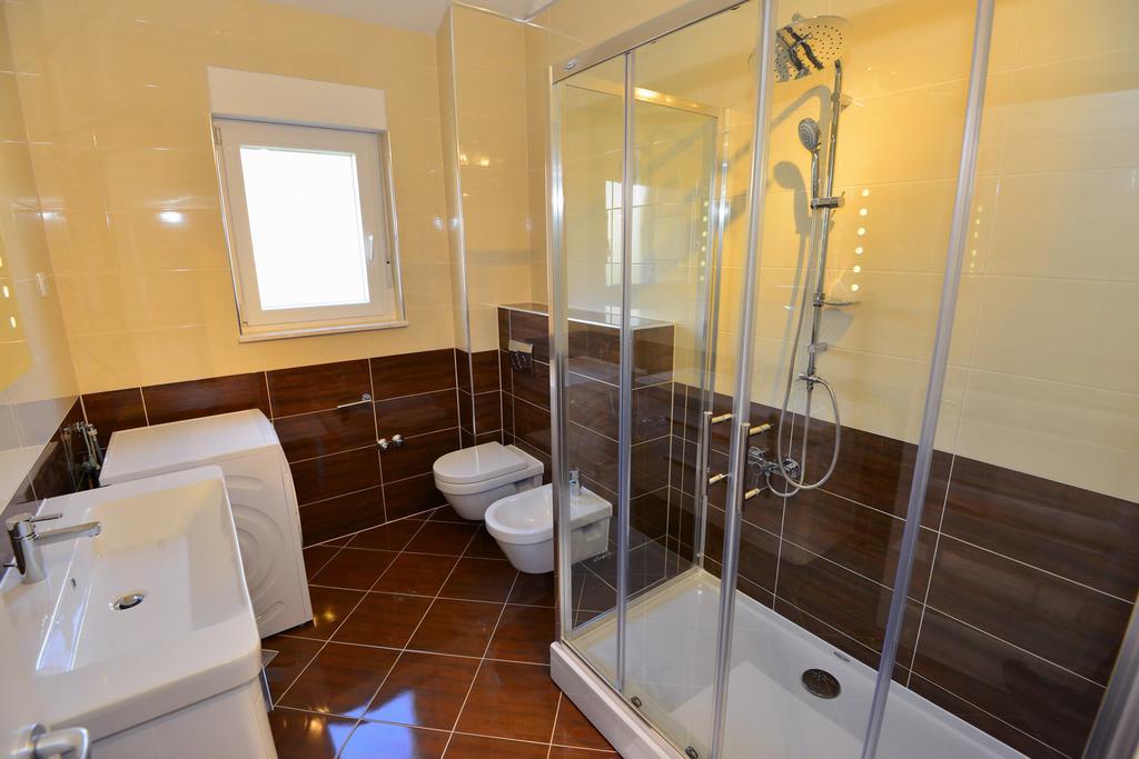 Apartments Villa Coratina Trogir Luaran gambar